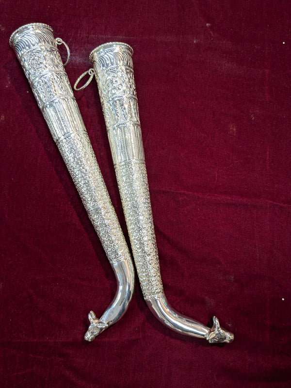 Gaumukhi Shringi